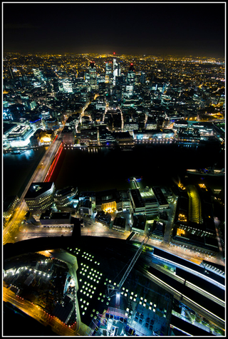 Illustration for article titled What it's like to (illegally) climb London's tallest building